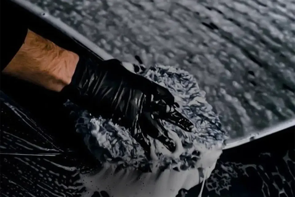Car washing - Premium car care services Dubai
